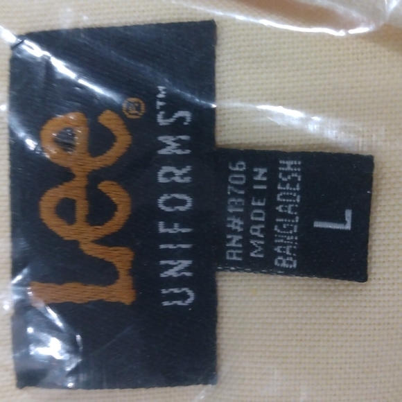 LEE Button-down Shirt - Picture 6 of 7